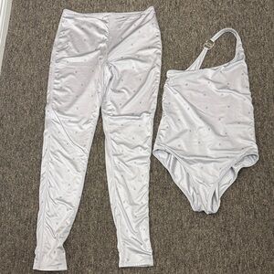 Chanel leggings & bodysuit size 40
